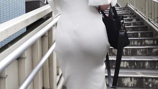 漂亮美女 来到小公园厕所露出抠逼 回房69吃鸡舔逼 被无套中出 内射 娇喘不停