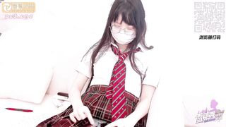 【香蕉秀xjx0160】香蕉女神・小熊奈奈【药迷奸JK学妹】高清1080P原版首发【xjx0160】