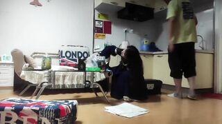 【绿帽淫妻】大哥出车不在家，嫂子不穿内裤勾引弟弟
