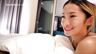 华裔网黄【北京瑶瑶】【Lonelymeow】OF旅游性爱日记【14】酒店护士装自慰 约战外国友人