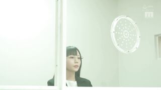 MIDA-405 [新模型无码破解] 在看守所的密闭房间 一边轻声说着超色情的淫语 一边玩弄对方乳头 使对方交代 -七泽米亚