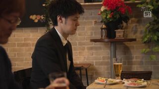 SONE-792 无码破解 美人上司与有爱妻的我 同住一室仅有一床 在出差地NTR共宿夜 被榨干至清晨 金松季步