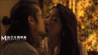 #麻豆映画 MDSR0002 AV女优的真情告白 - 夏晴子