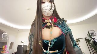 [糖心Vlog]  女友的惊喜 COS玉玲珑小僵尸 主动骑乘疯狂榨精内射 - 小米粥
