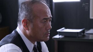 JUR-289 [无码中文字幕] 一位已婚秘书在充满汗水和亲吻的办公室里与她的老板发生性关系。每个老板都向往的情妇秘书乌托邦 - 栗山莉绪